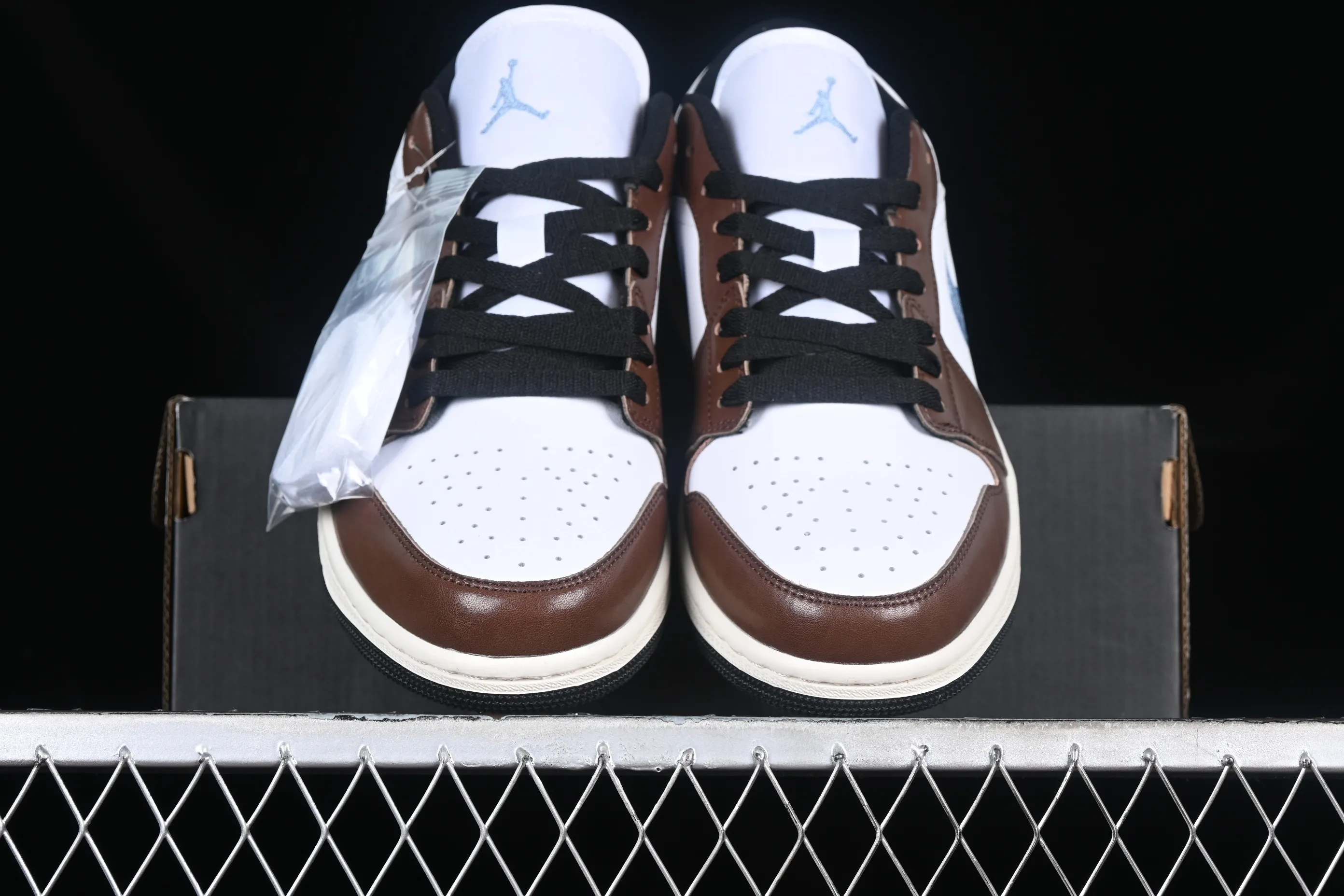 All categories Air Jordan Jordan series basketball shoes Air Jordan 1 Low Air Jordan 1 Low AJ1 Joe 1 low-top cultural and leisure sports sneakers FQ8156-142
